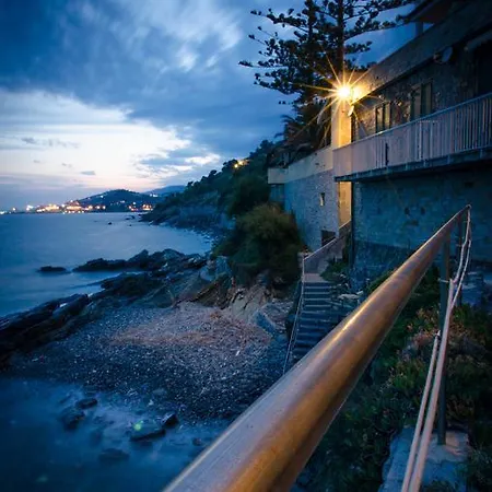 Dream By The Sea